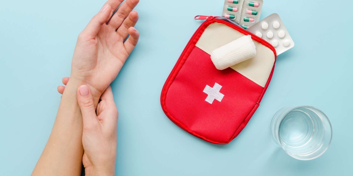 pertolongan pertama saat jatuh