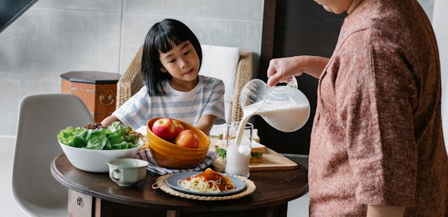 kapan susu uht untuk anak boleh diberikan